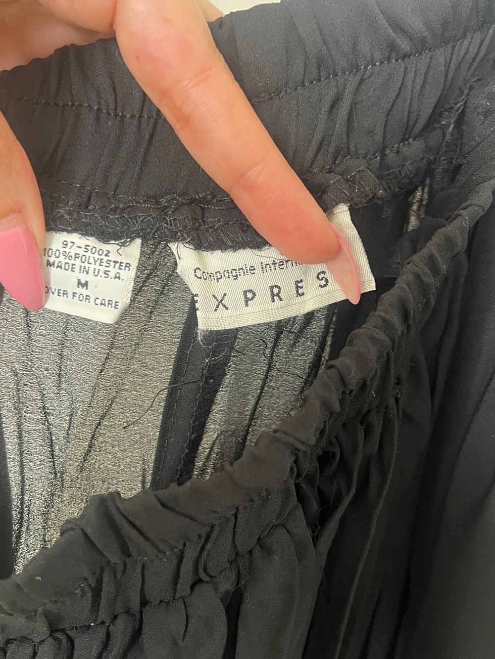 Express Wide-Leg Black Pleated Palazzo Pants - Picture 6 of 9